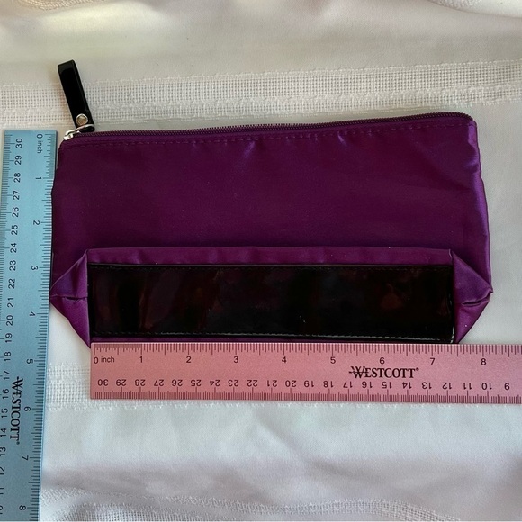 💋3/$18💋4/$20 Lancome‎ Purple Makeup Bag Black Rose Faux Leather Black Trim EUC - Picture 6 of 6
